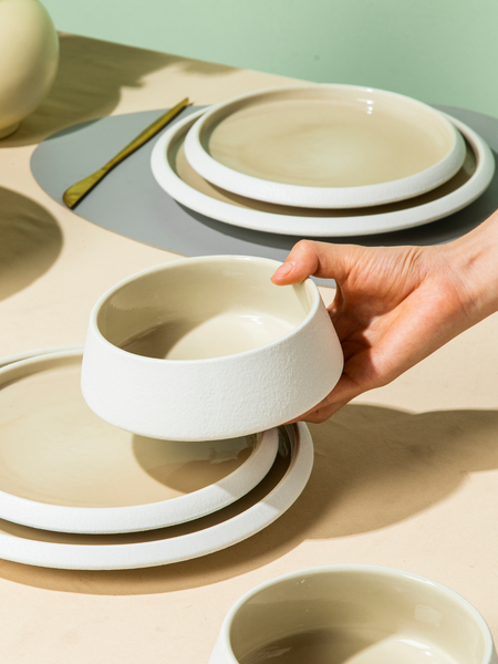 Porzellan Geschirr-Set »Belle« Harmonie in Beige und Weiß 18-teilig – DMAYN